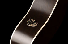 Load image into Gallery viewer, Art & Lutherie 042463 / 051700 Americana Cutaway Acoustic Electric 3 Faded Black CW QIT Made In Canada-(6536631484610)