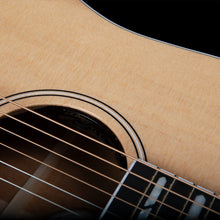Load image into Gallery viewer, Godin 047925 / 051663 Metropolis LTD Natural HG EQ Acoustic Electric MADE In CANADA