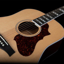 Load image into Gallery viewer, Godin 047925 / 051663 Metropolis LTD Natural HG EQ Acoustic Electric MADE In CANADA