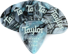 Charger l'image dans la galerie, Taylor Picks - Premium 351 Thermex Ultra & Celluloid Pro Guitar Picks 6 Pack
