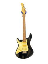 Charger l'image dans la galerie, Yamaha Pacifica Electric Guitar Left Handed - PRE OWNED
