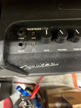 Load image into Gallery viewer, Fender Mustang LT25 Guitar Amplifier - PRE OWNED
