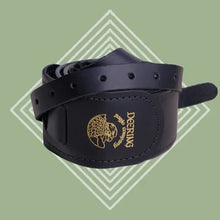 Load image into Gallery viewer, DEERING EAGLE LOGO LEATHER CRADLE BANJO STRAP-(8375809016063)
