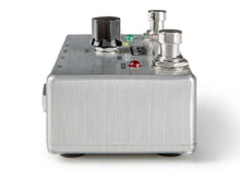 Load image into Gallery viewer, MXR M303 Clone Looper Effects Pedal
