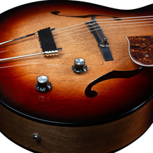 Charger l'image dans la galerie, Godin 054015 5th Avenue Kingpin P90 DLX Vintage Burst HG - MADE IN CANADA
