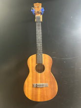 Load image into Gallery viewer, Crossroads Baritone Ukulele Mahogany  - Pre Owned
