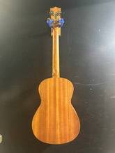 Load image into Gallery viewer, Crossroads Baritone Ukulele Mahogany  - Pre Owned
