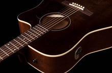 Load image into Gallery viewer, Art &amp; Lutherie 042432 / 051687 Americana Cutaway Acoustic Electric CW QIT - Bourbon Burst MADE In CANADA-(6536631386306)
