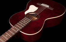 Load image into Gallery viewer, Art &amp; Lutherie 045525 Roadhouse Tennessee Red Parlor Acoustic Guitar MADE In CANADA D-(6536632762562)
