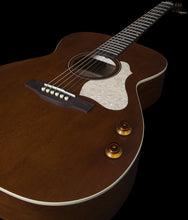 Load image into Gallery viewer, Art &amp; Lutherie 047710 Legacy Havana Brown Q-Discrete Acoustic Guitar MADE In CANADA-(6536632893634)

