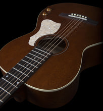 Load image into Gallery viewer, Art &amp; Lutherie 047727 Roadhouse Havana Brown Q-Discrete Parlor Acoustic Electric MADE In CANADA-(6536632926402)
