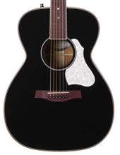 Charger l'image dans la galerie, Seagull 047734 / 050574 Artist Limited Tuxedo Black EQ Acoustic Electric avec sac de transport MADE In CANADA
