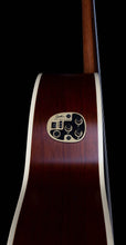 Charger l'image dans la galerie, Godin 049745 / 051878 Motif Guitare Electrique Classique QIT MADE In CANADA
