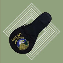 Load image into Gallery viewer, DEERING VINTAGE EAGLE GOODTIME BANJO UKULELE GIG BAG-(8027806302463)
