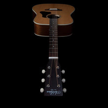 Load image into Gallery viewer, Art &amp; Lutherie 050703 Americana Acoustic Electric Dreadnought Guitar Natural EQ-(7463752564991)
