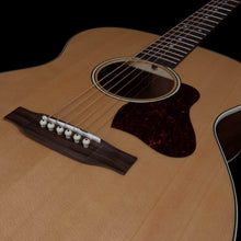 Load image into Gallery viewer, Art &amp; Lutherie 050710 Legacy Acoustic Electric Concert Guitar Natural EQ-(7463754858751)
