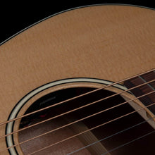 Load image into Gallery viewer, Art &amp; Lutherie 050864 Roadhouse Acoustic Parlor Electric Guitar Natural EQ-(7463763902719)
