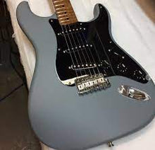 Load image into Gallery viewer, Fender Strat MIM - Satin Grey - Pre Owned
