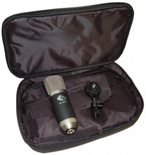 Load image into Gallery viewer, GROOVE FACTORY CONDENSER STUDIO MICROPHONE with CLIP &amp; CARRYING BAG

