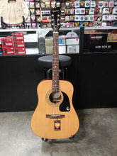 Charger l'image dans la galerie, Guitare acoustique Epiphone DR100NA Dreadnought - d'occasion
